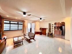 Blk 733 Tampines Courtview (Tampines), HDB 4 Rooms #558042631